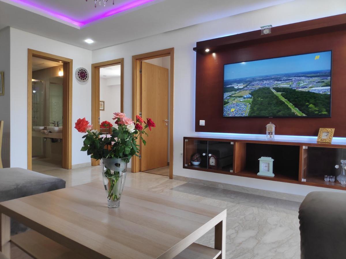 La Marina Luxury Apartment Fully Furnished Free Wifi, High Standard Residence, Amazing Prime Location Close To Restaurants, Transport, Beach And Bouregreg River Salé Kültér fotó