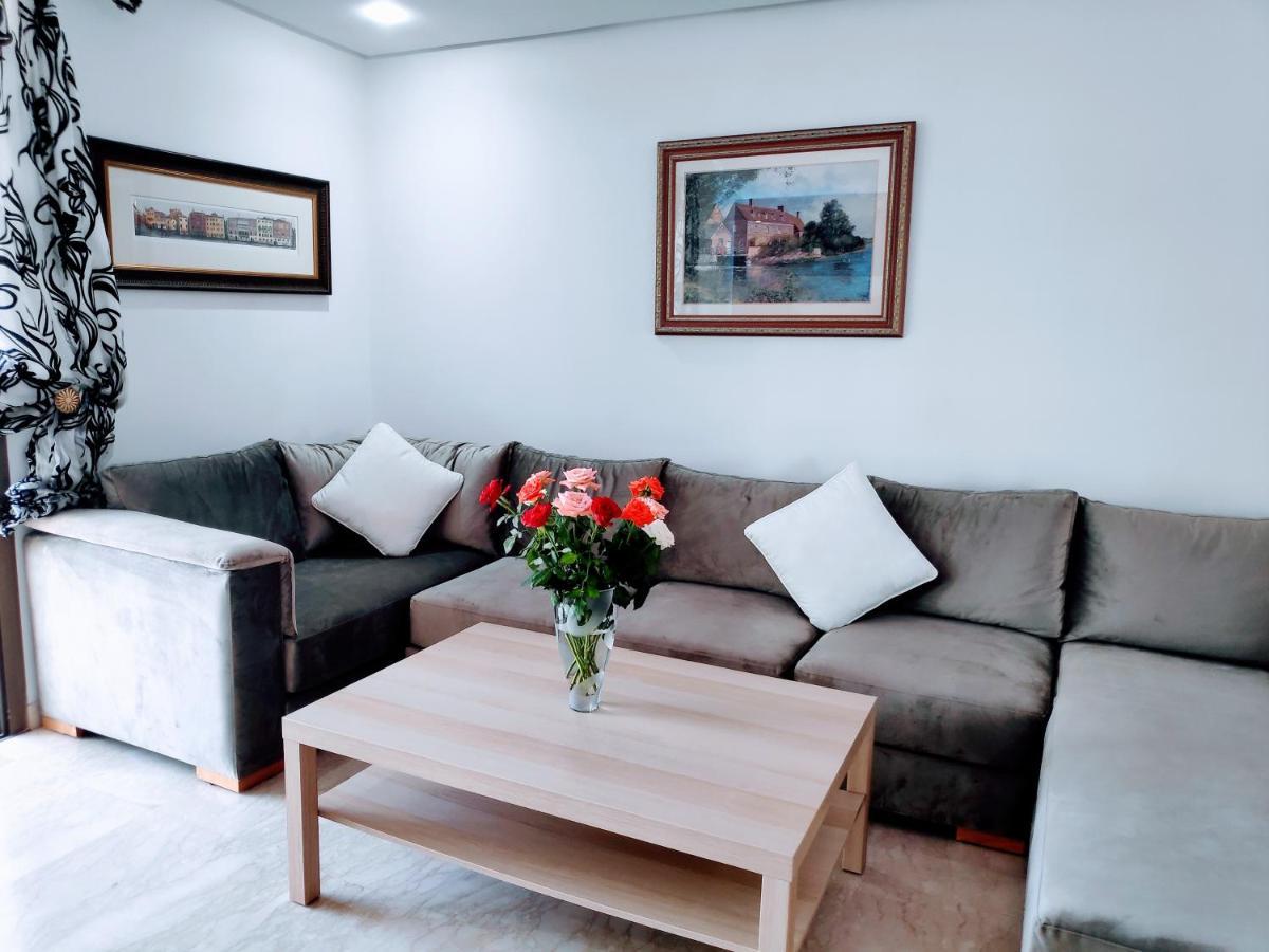 La Marina Luxury Apartment Fully Furnished Free Wifi, High Standard Residence, Amazing Prime Location Close To Restaurants, Transport, Beach And Bouregreg River Salé Kültér fotó